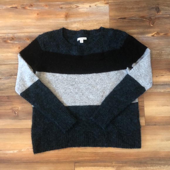 American Eagle Outfitters Sweaters - ✨5 for $25✨ American Eagle Green/Black/Gray Striped Sweater